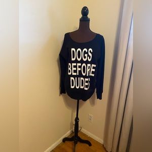 Women’s sweatshirt